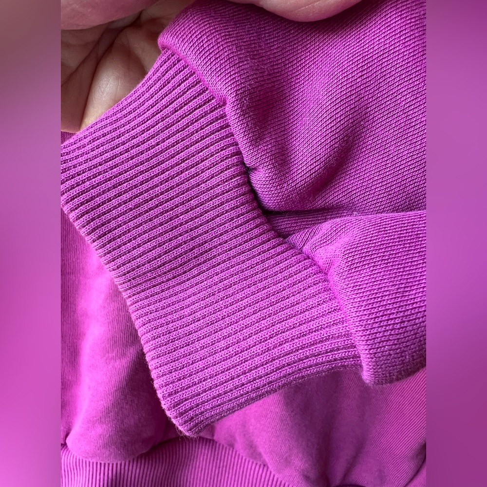 Nike - Kids  - Large - NWT - Fuchsia Hoodie - Oversized Fit - Picture 8 of 13